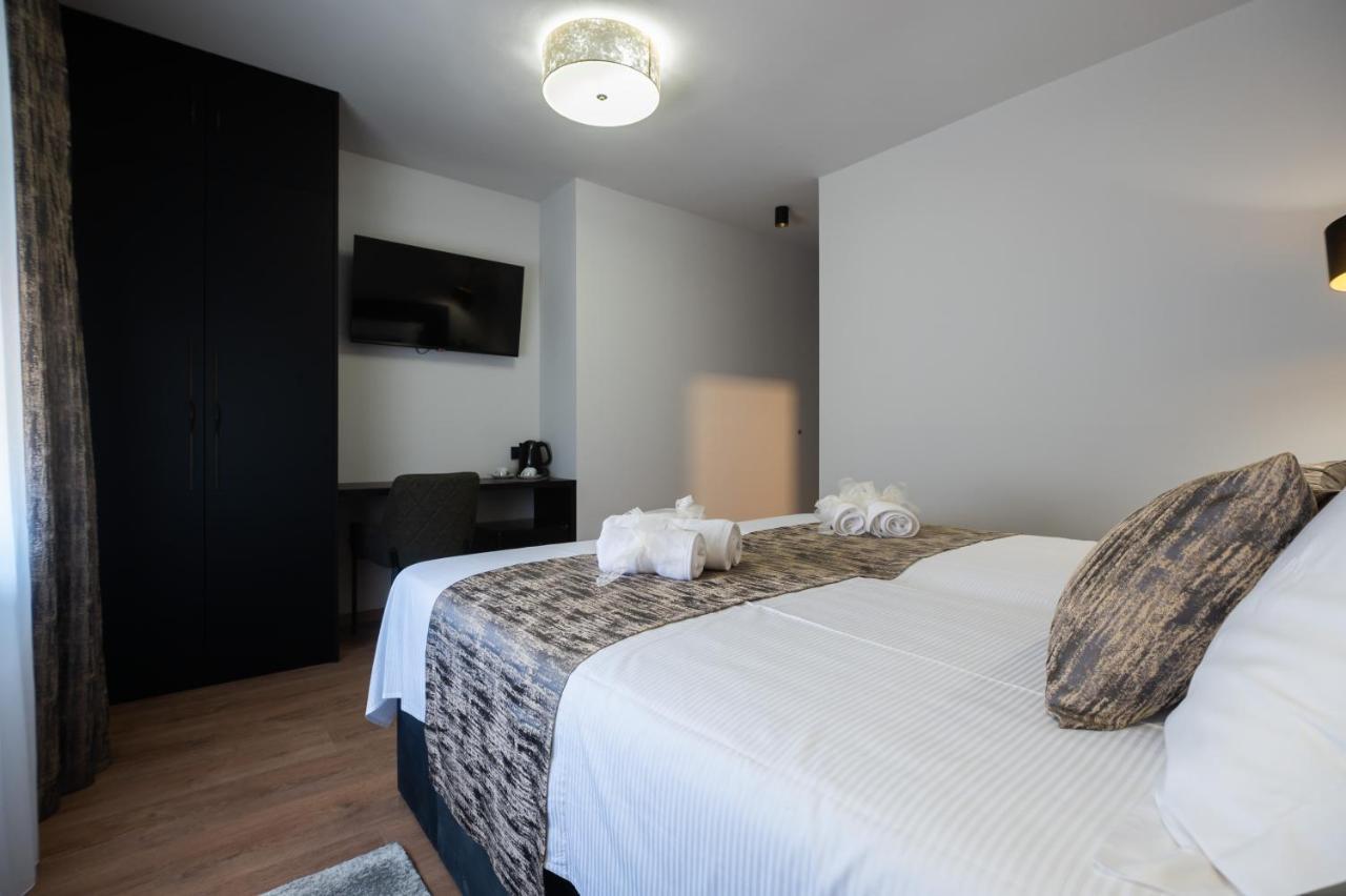 Studio & Rooms Torine ซาดาร์ ภายนอก รูปภาพ